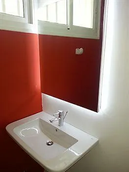 فندق Eo Rosas 3*